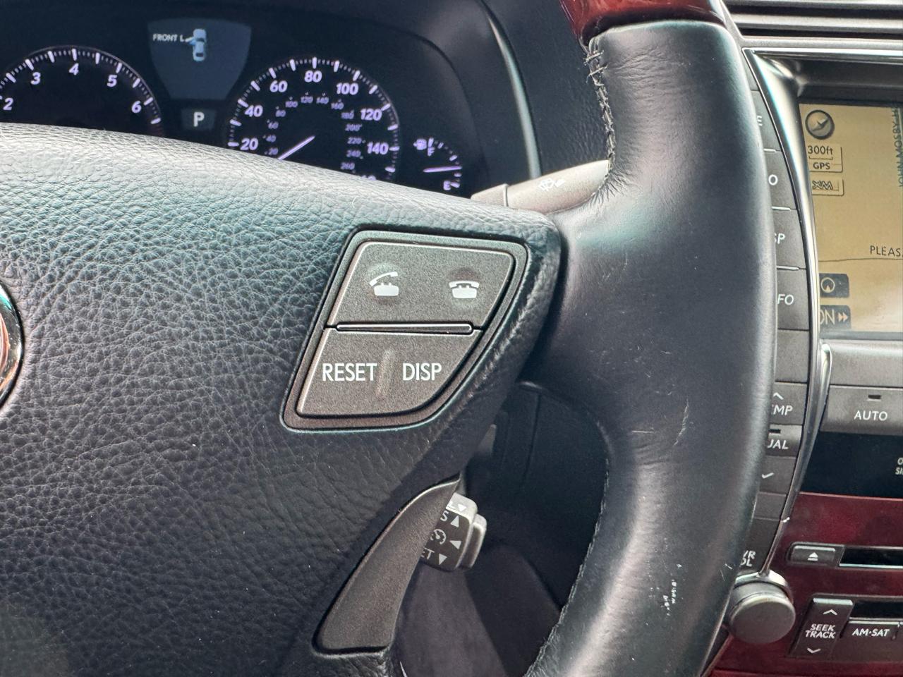 Lexus LS 460 Luxury Sedan AWD 2009