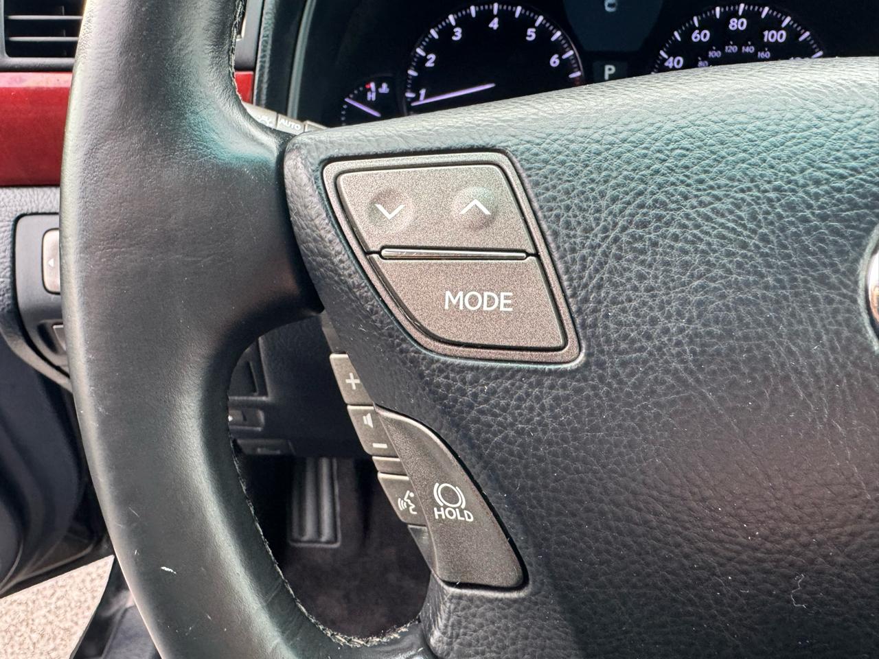 Lexus LS 460 Luxury Sedan AWD 2009