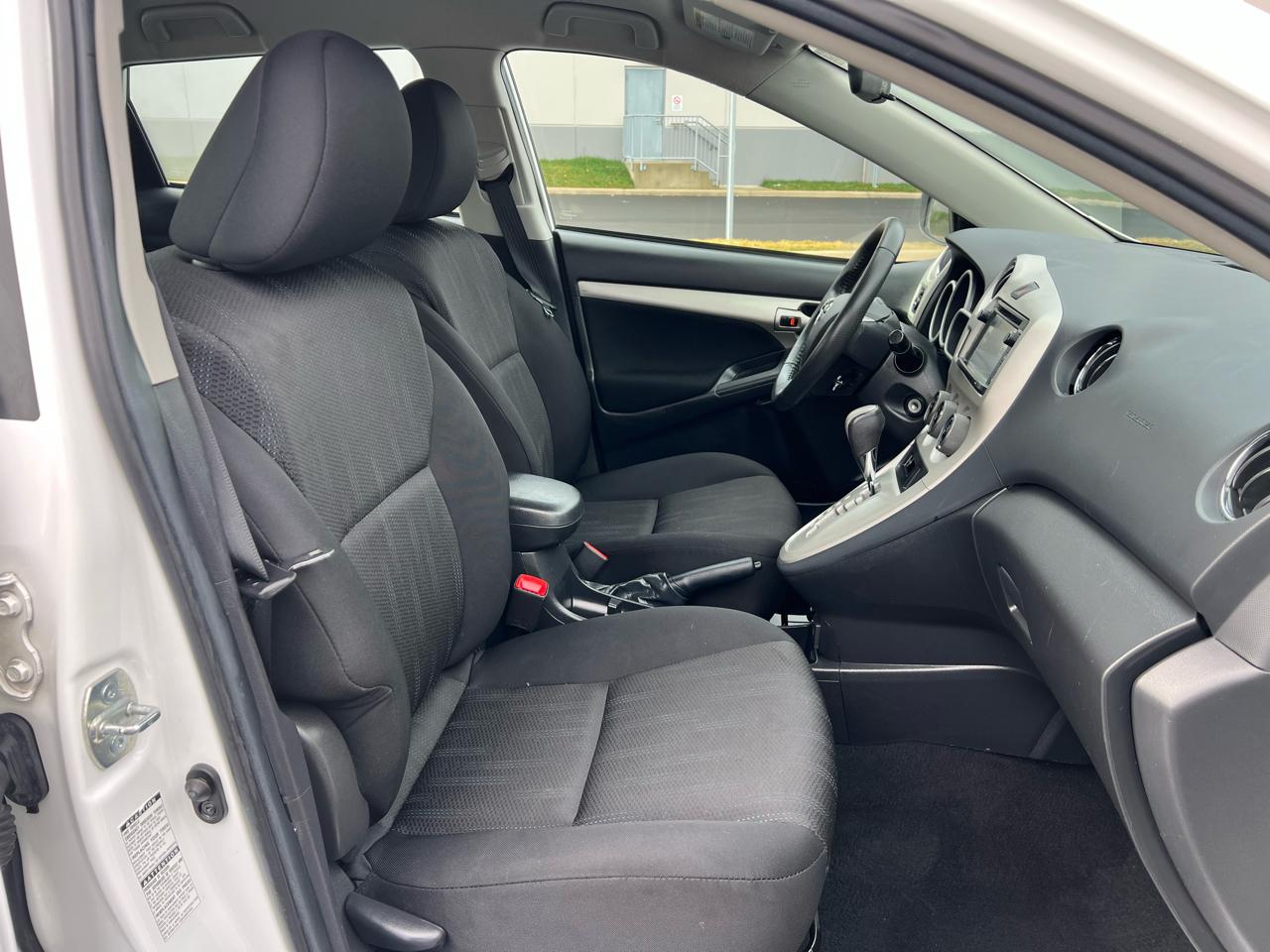 Toyota Matrix S AWD 4-Speed AT 2013