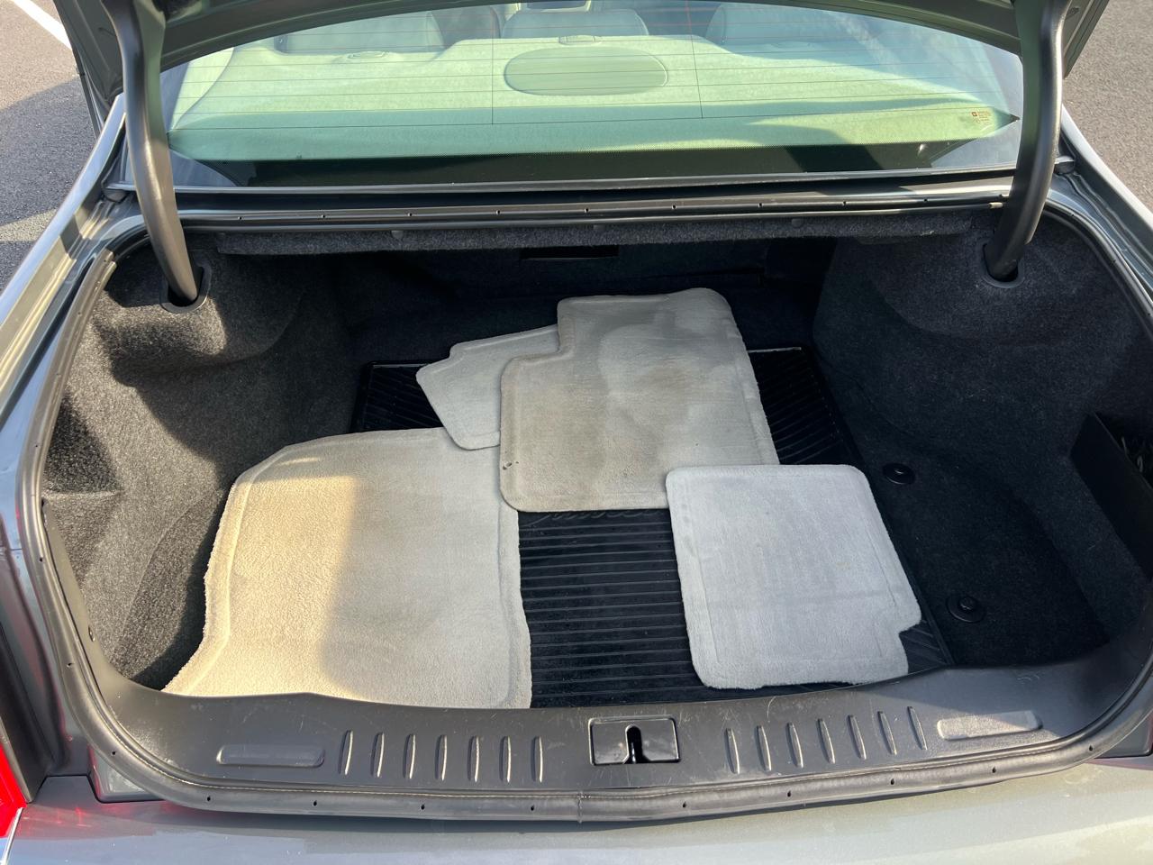 Cadillac DTS 4dr Sdn Luxury I 2006