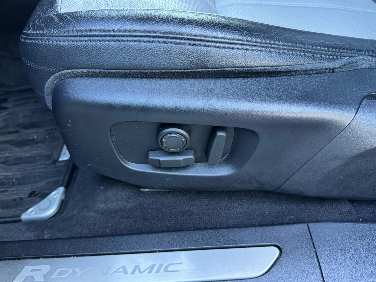 Land Rover Range Rover Evoque R-Dynamic SE AWD 2020