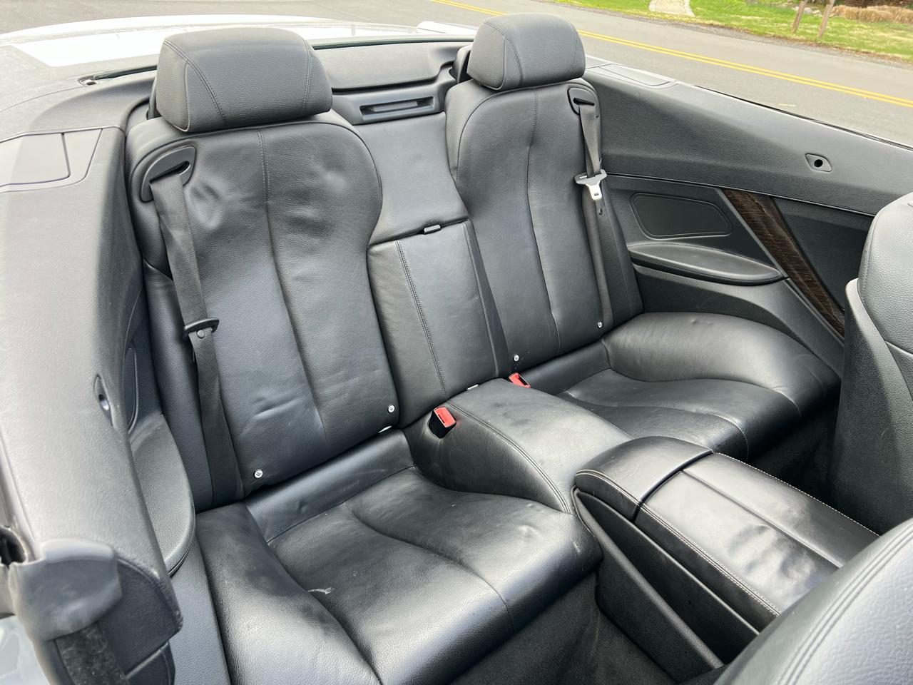 BMW 6-Series 640i Convertible 2012