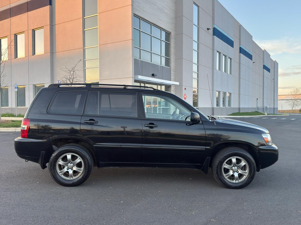 Toyota Highlander Limited V6 4WD 2006