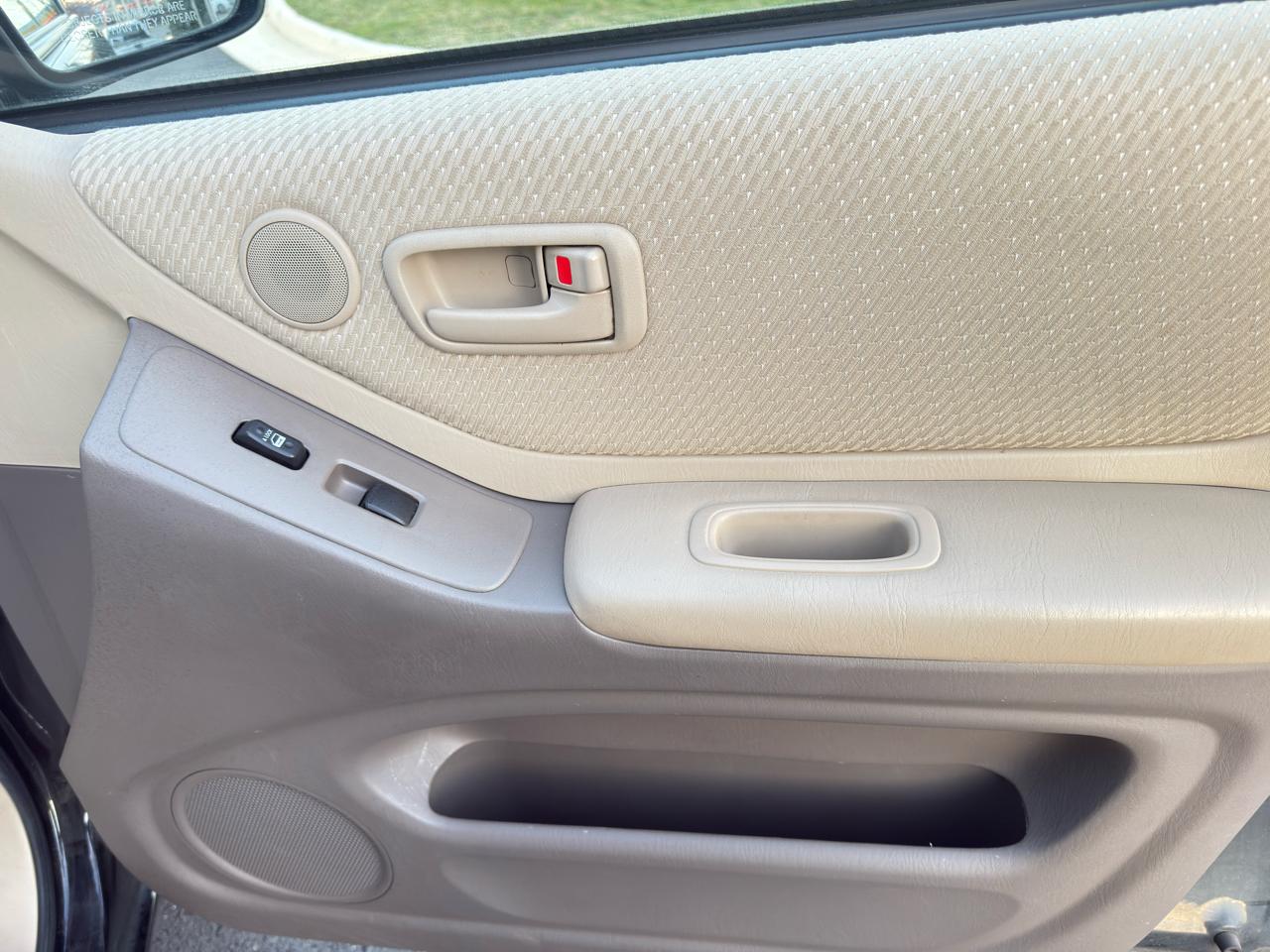 Toyota Highlander Limited V6 4WD 2006