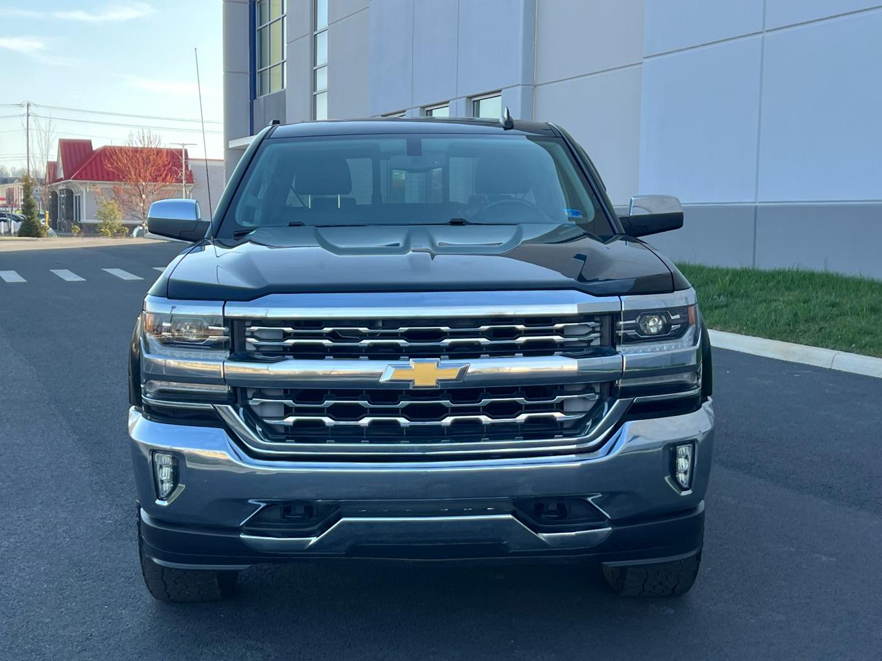 Chevrolet Silverado 1500 4WD Crew Cab 143.5" LTZ 2016