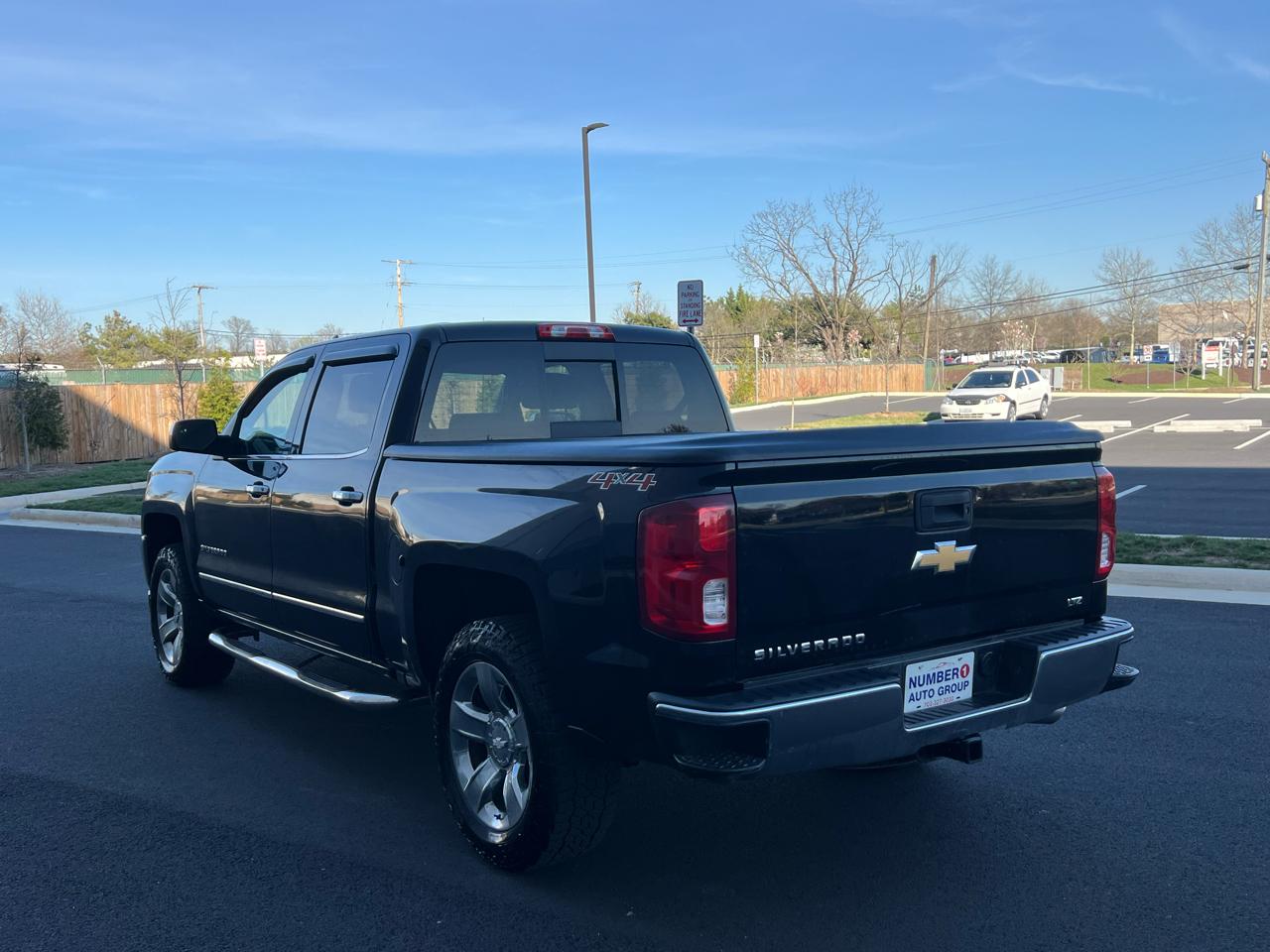 Chevrolet Silverado 1500 4WD Crew Cab 143.5" LTZ 2016