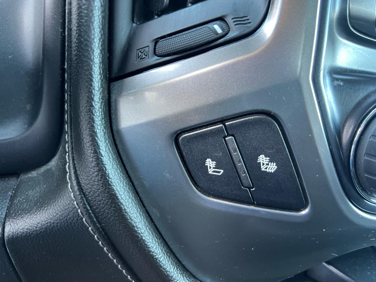 Chevrolet Silverado 1500 4WD Crew Cab 143.5" LTZ 2016