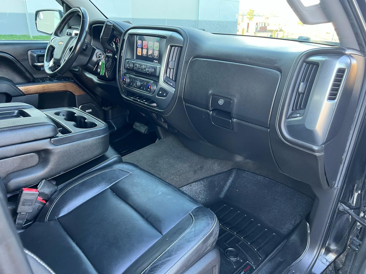 Chevrolet Silverado 1500 4WD Crew Cab 143.5" LTZ 2016