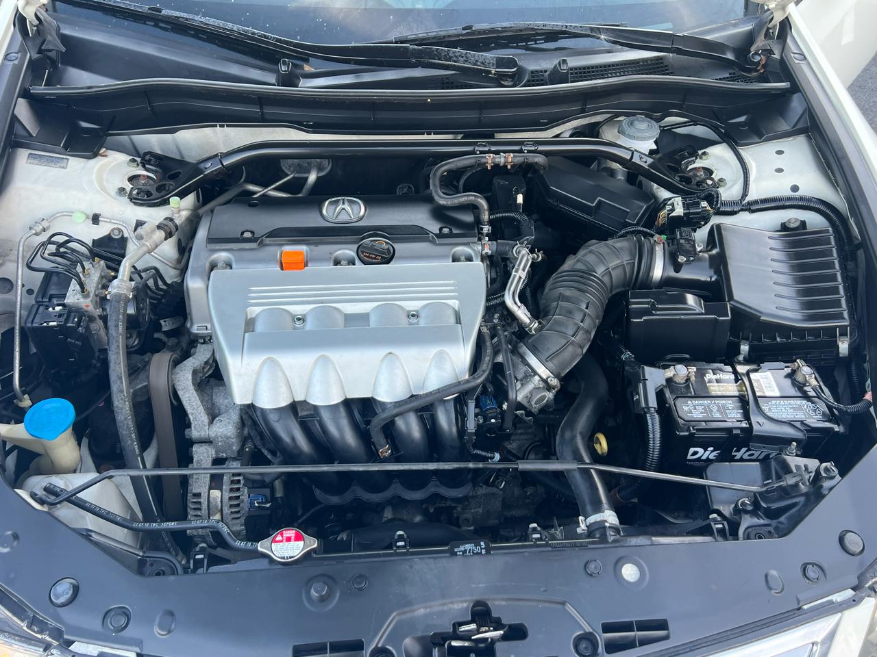 Acura TSX 5-Speed AT with Tech Package 2011