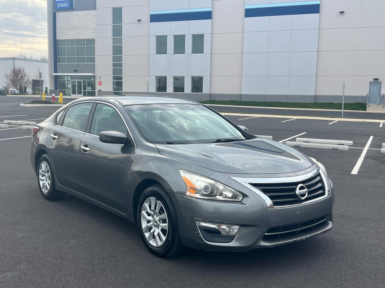 2014 Nissan Altima 2.5 S Sedan