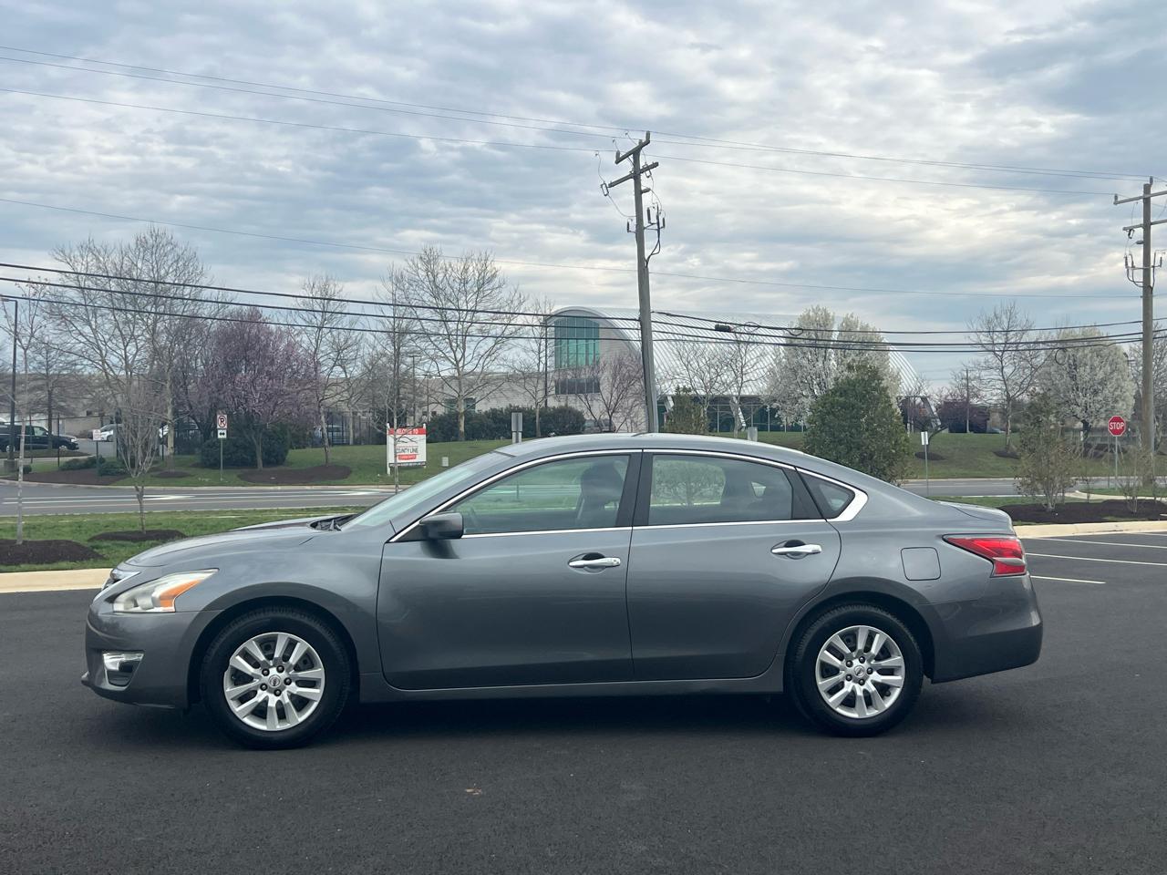 Nissan Altima 2.5 S Sedan 2014