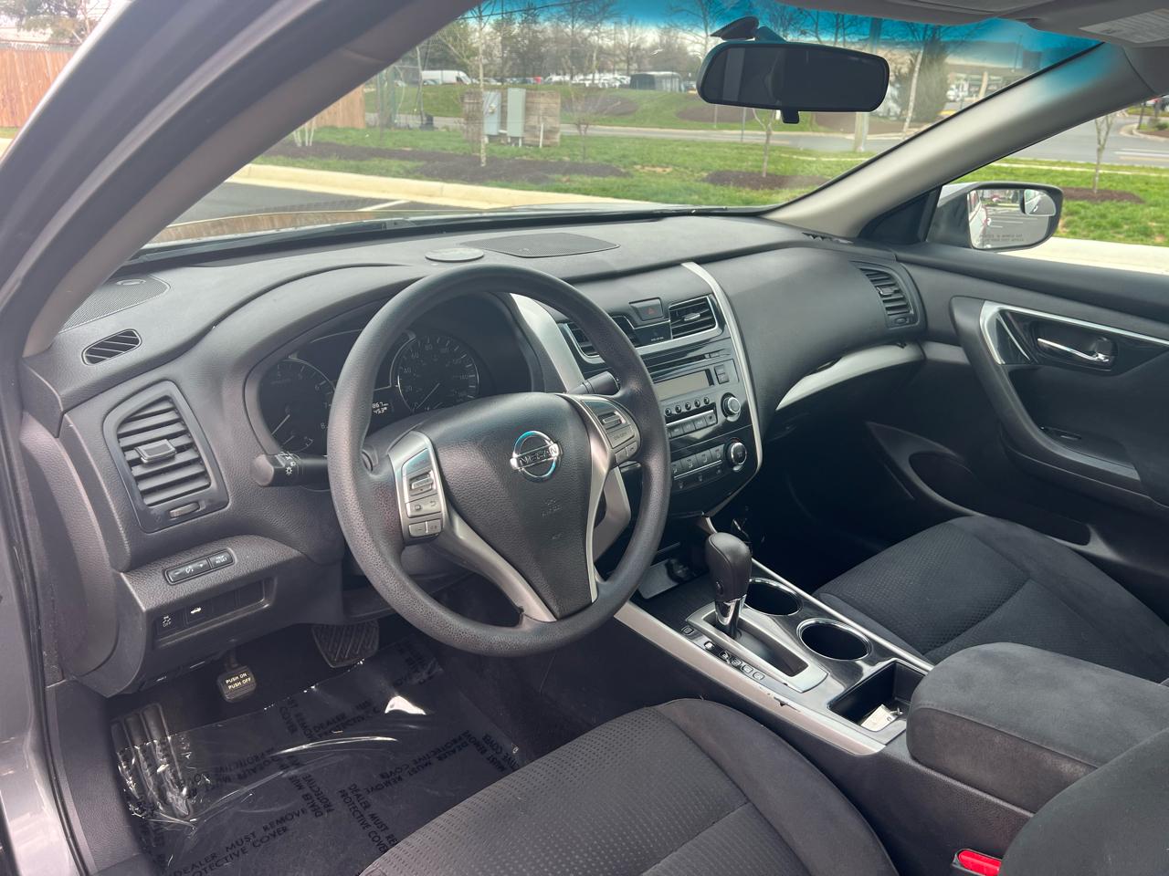 Nissan Altima 2.5 S Sedan 2014