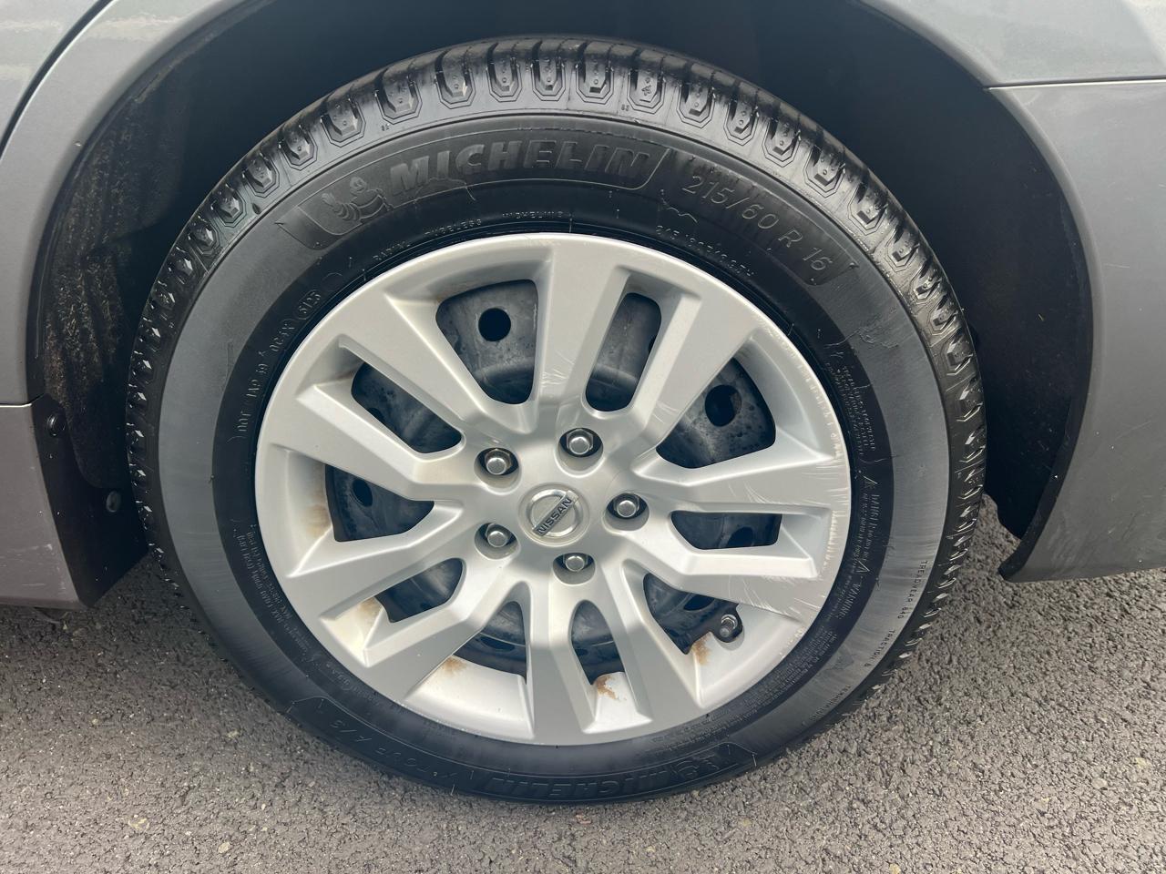 Nissan Altima 2.5 S Sedan 2014