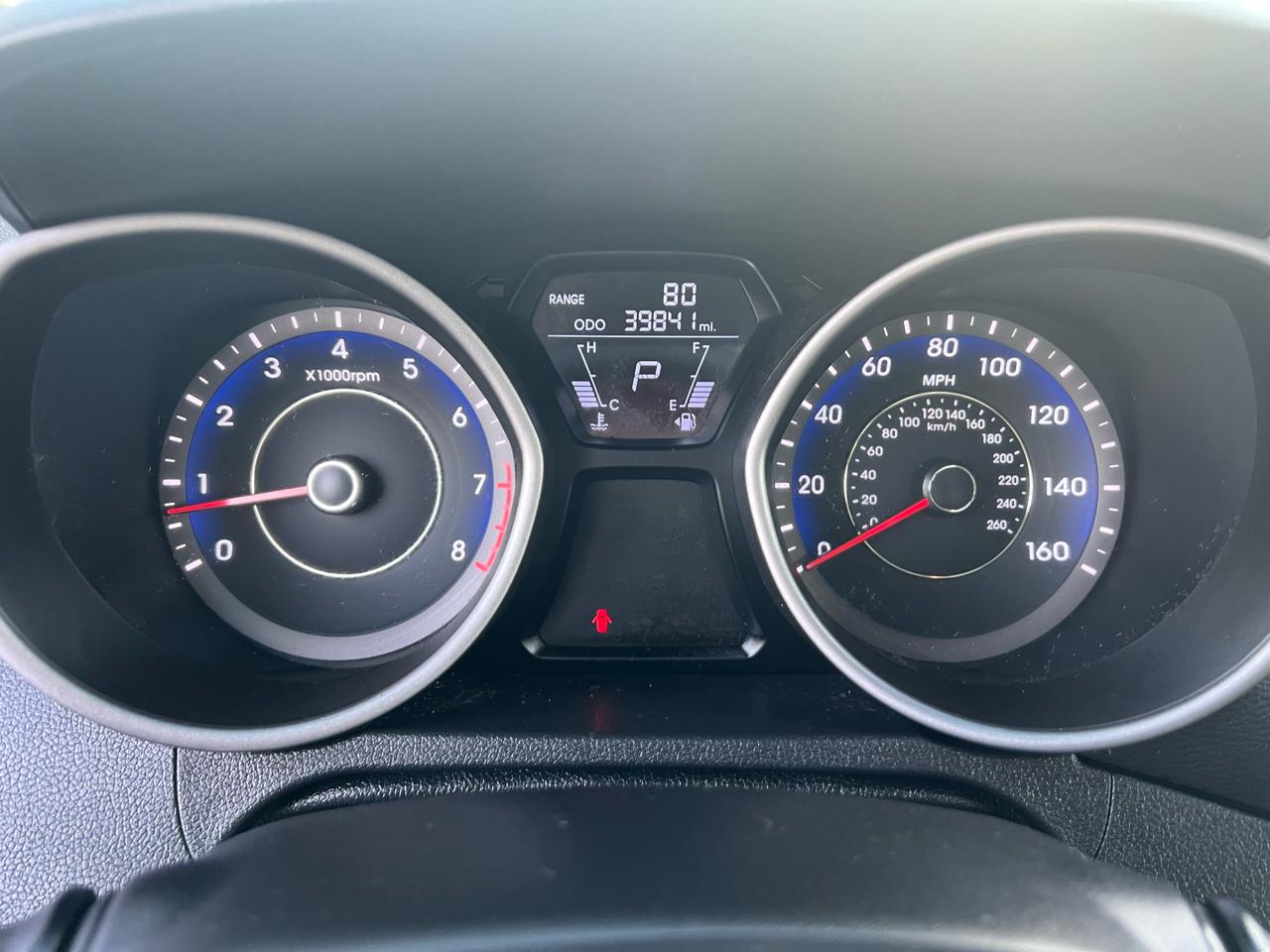 Hyundai Elantra Limited 2012