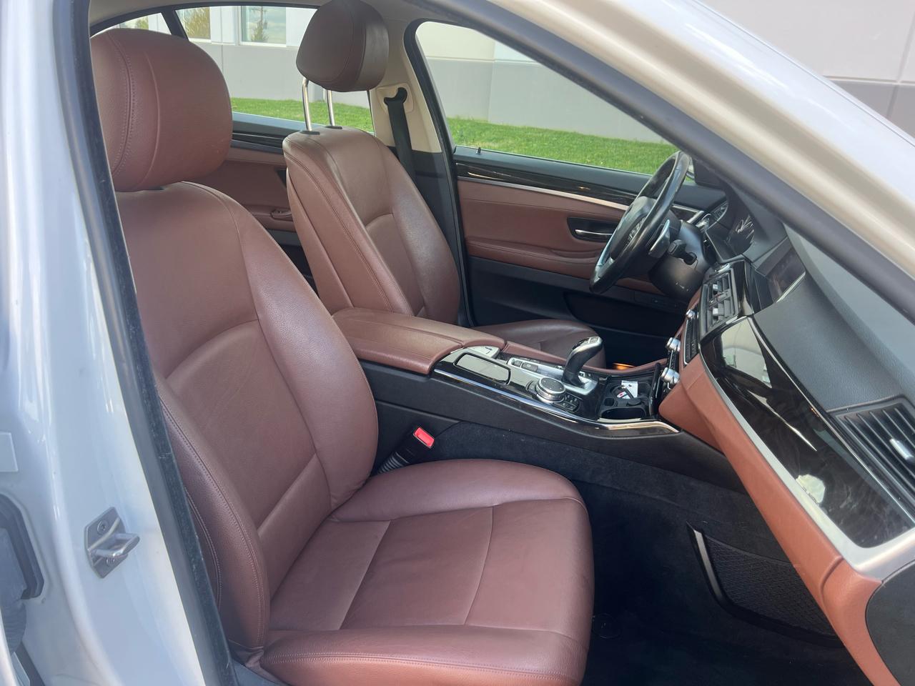 BMW 5-Series 535i xDrive 2016