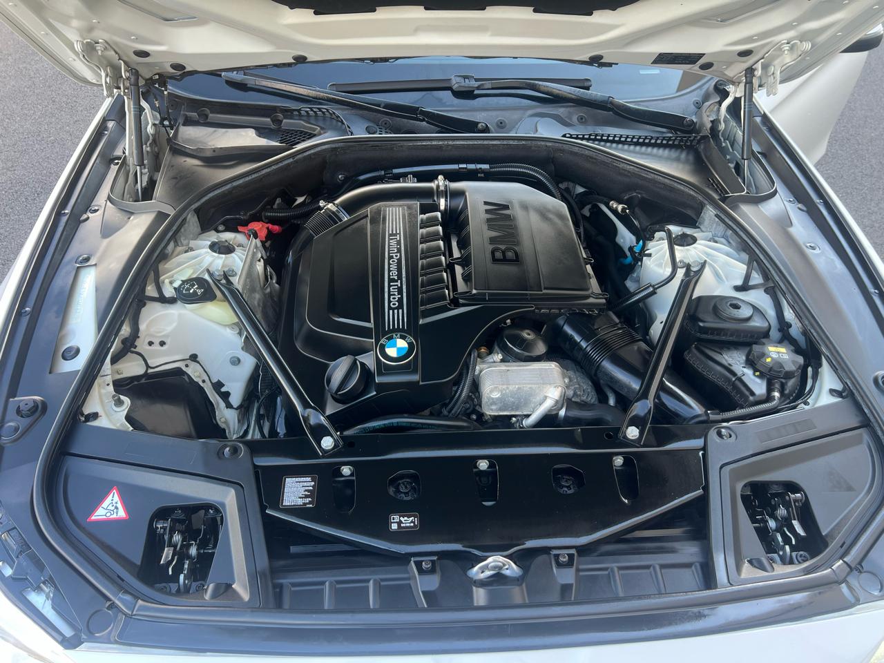 BMW 5-Series 535i xDrive 2016