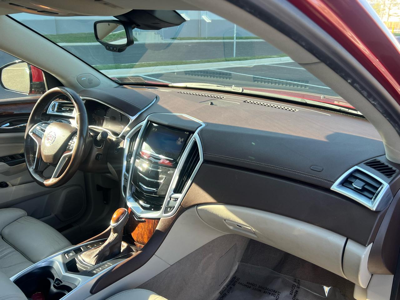 Cadillac SRX Luxury Collection FWD 2015