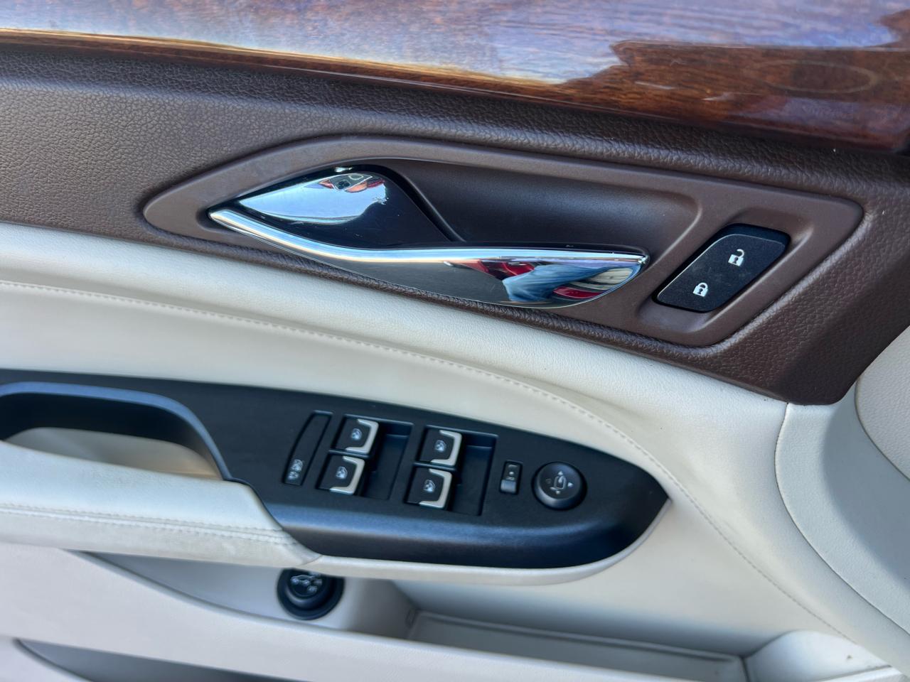 Cadillac SRX Luxury Collection FWD 2015