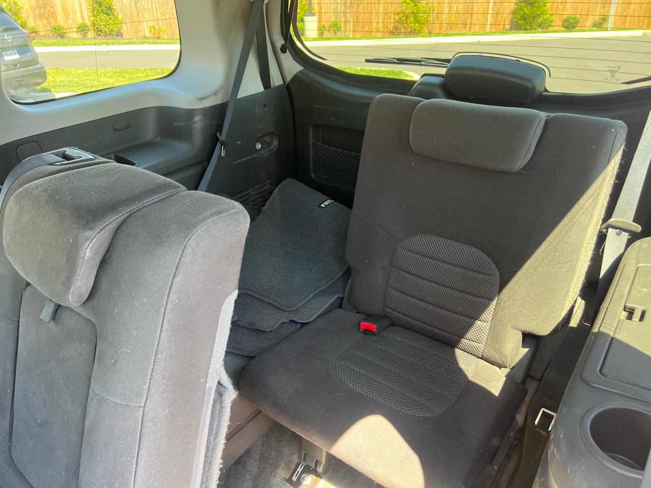 Nissan Pathfinder LE 4WD 2012