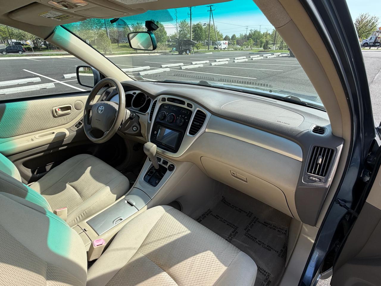 Toyota Highlander 4dr V6 4WD (Natl) 2007