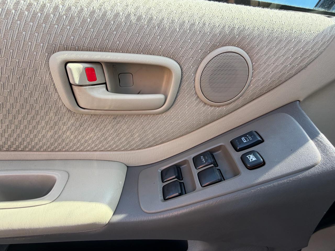 Toyota Highlander 4dr V6 4WD (Natl) 2007