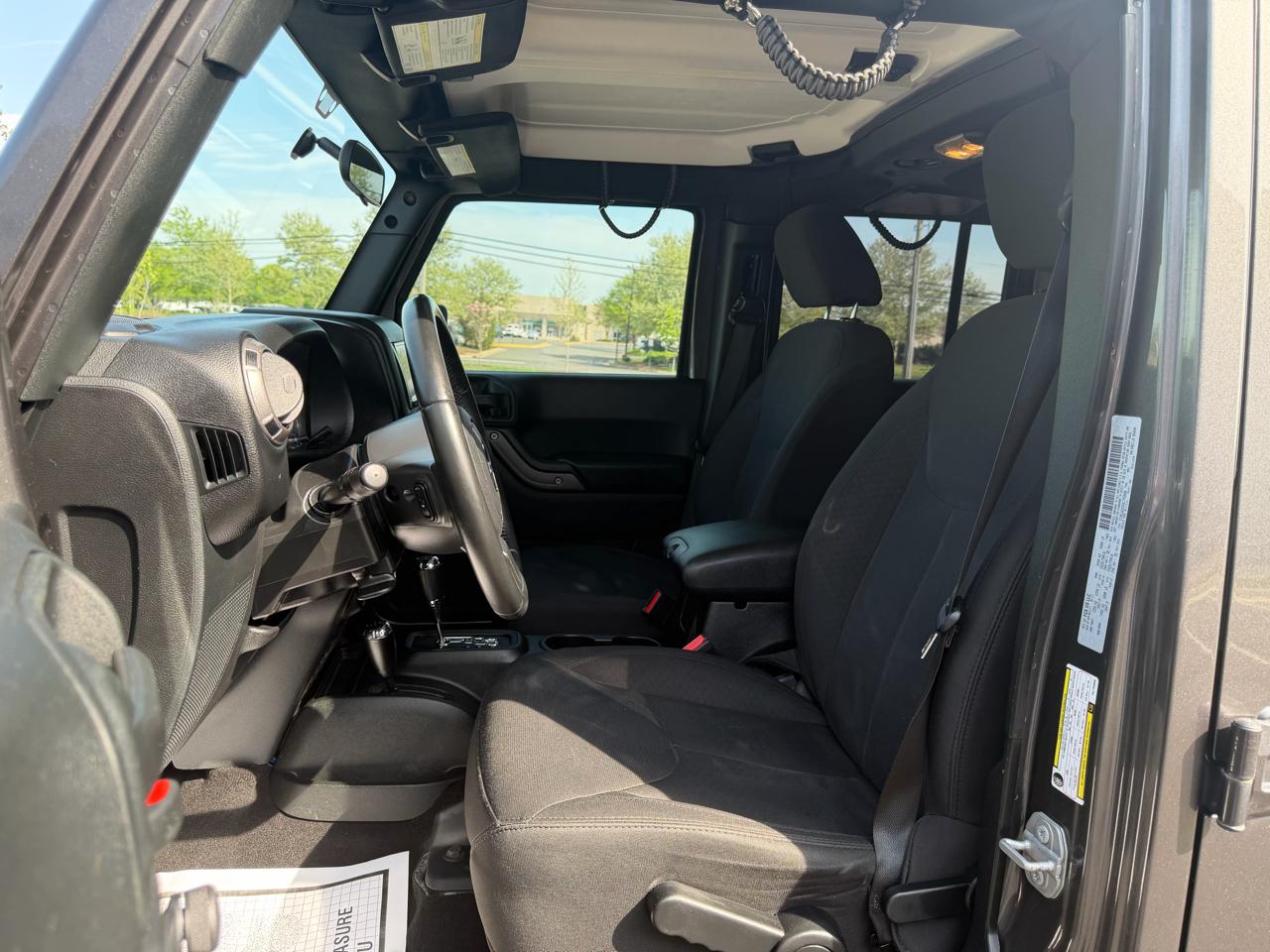 Jeep Wrangler Unlimited Sport 4WD 2017