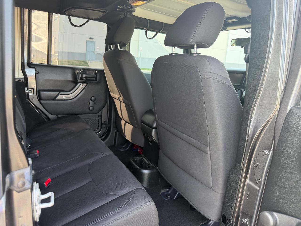 Jeep Wrangler Unlimited Sport 4WD 2017