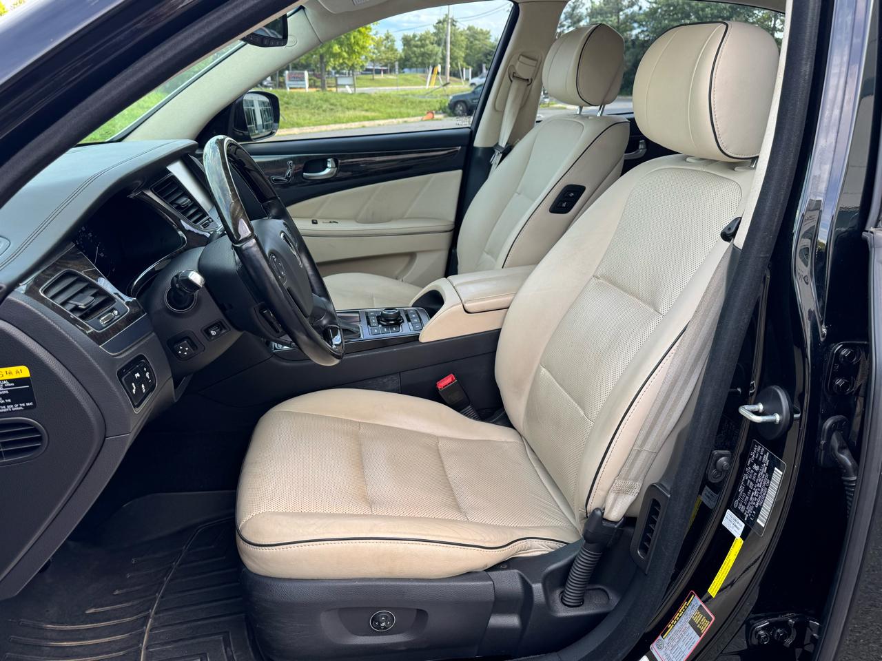 Hyundai Equus Signature 2014