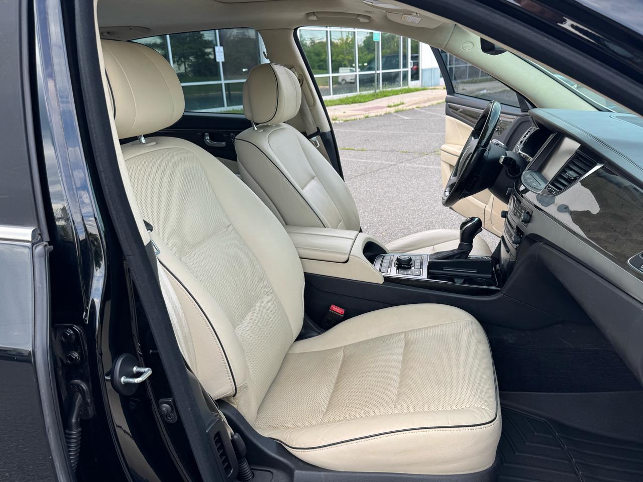 Hyundai Equus Signature 2014