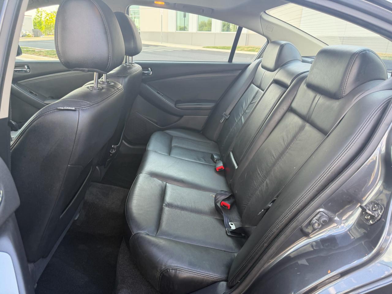 Nissan Altima 3.5 SE 2007