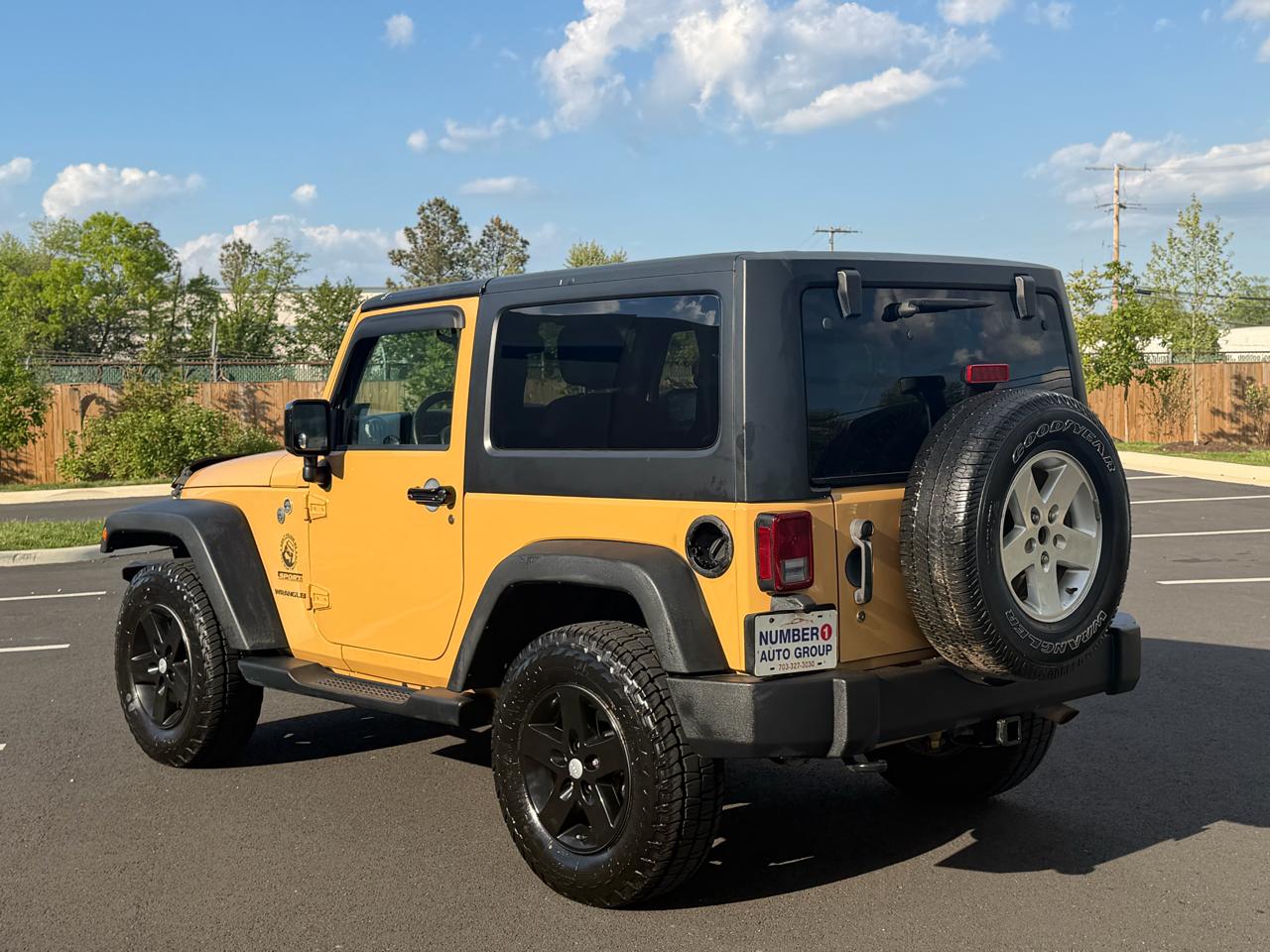 Jeep Wrangler Sport 4WD 2013