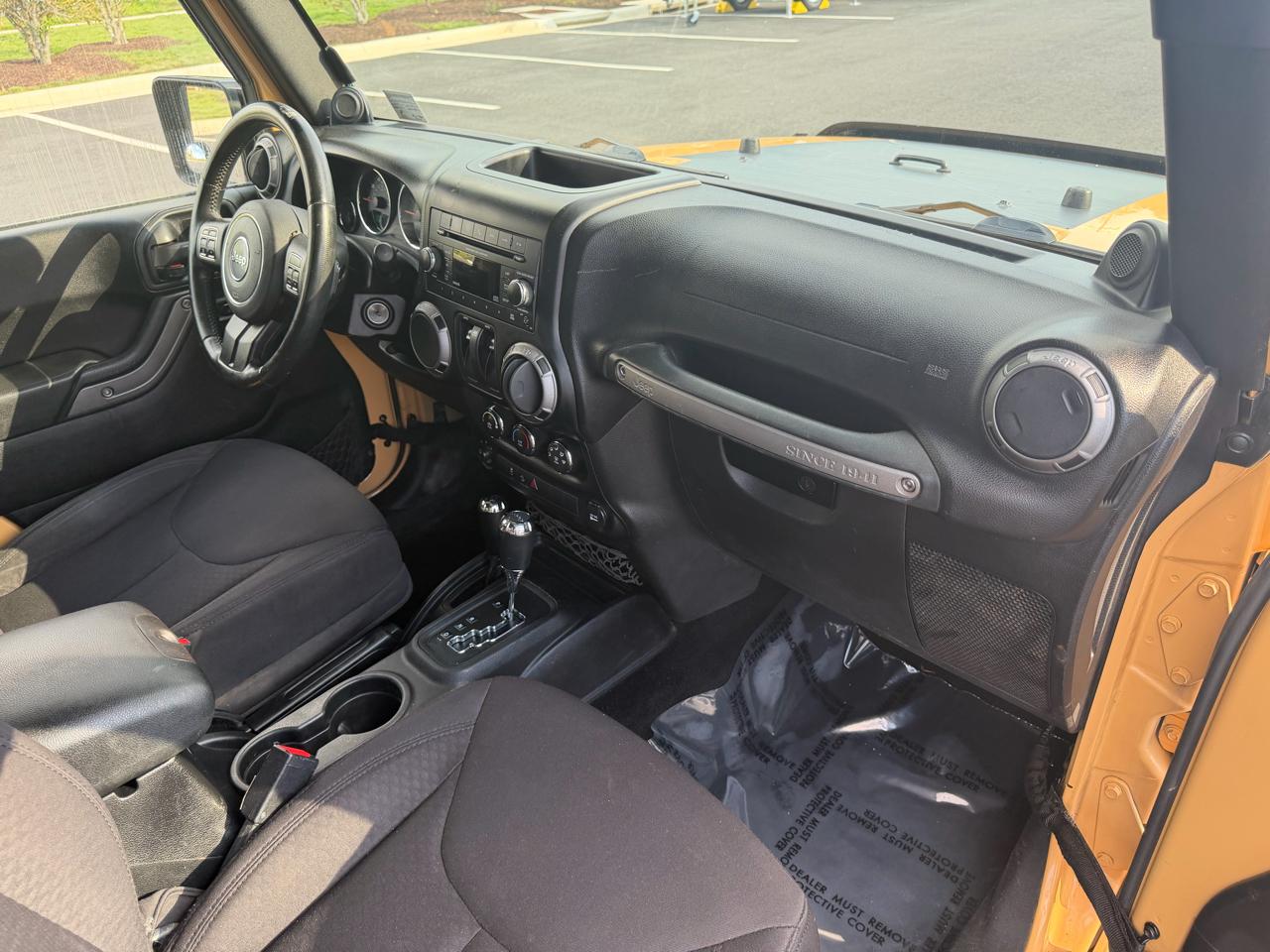 Jeep Wrangler Sport 4WD 2013