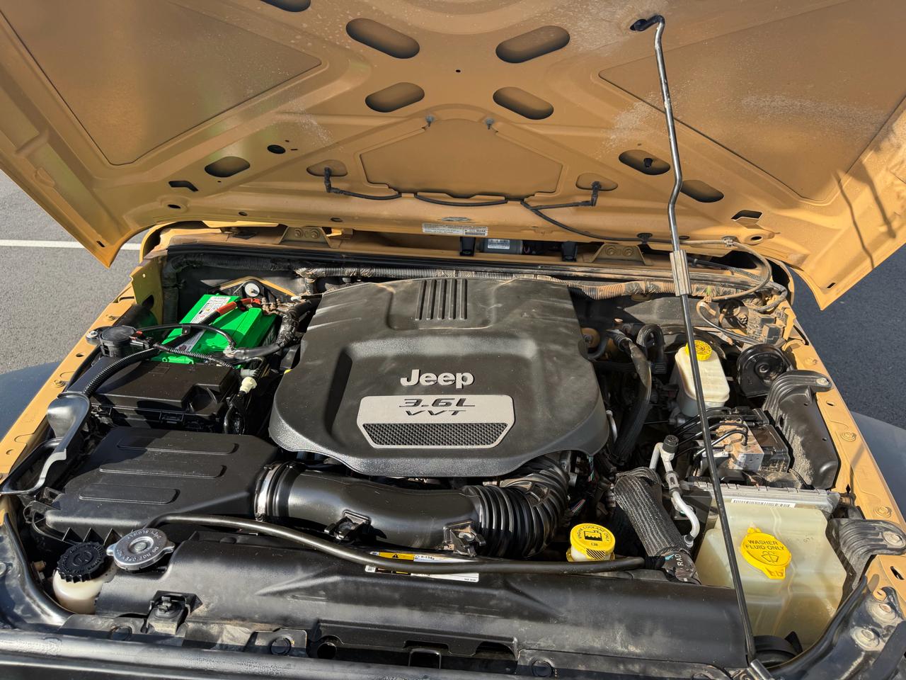 Jeep Wrangler Sport 4WD 2013