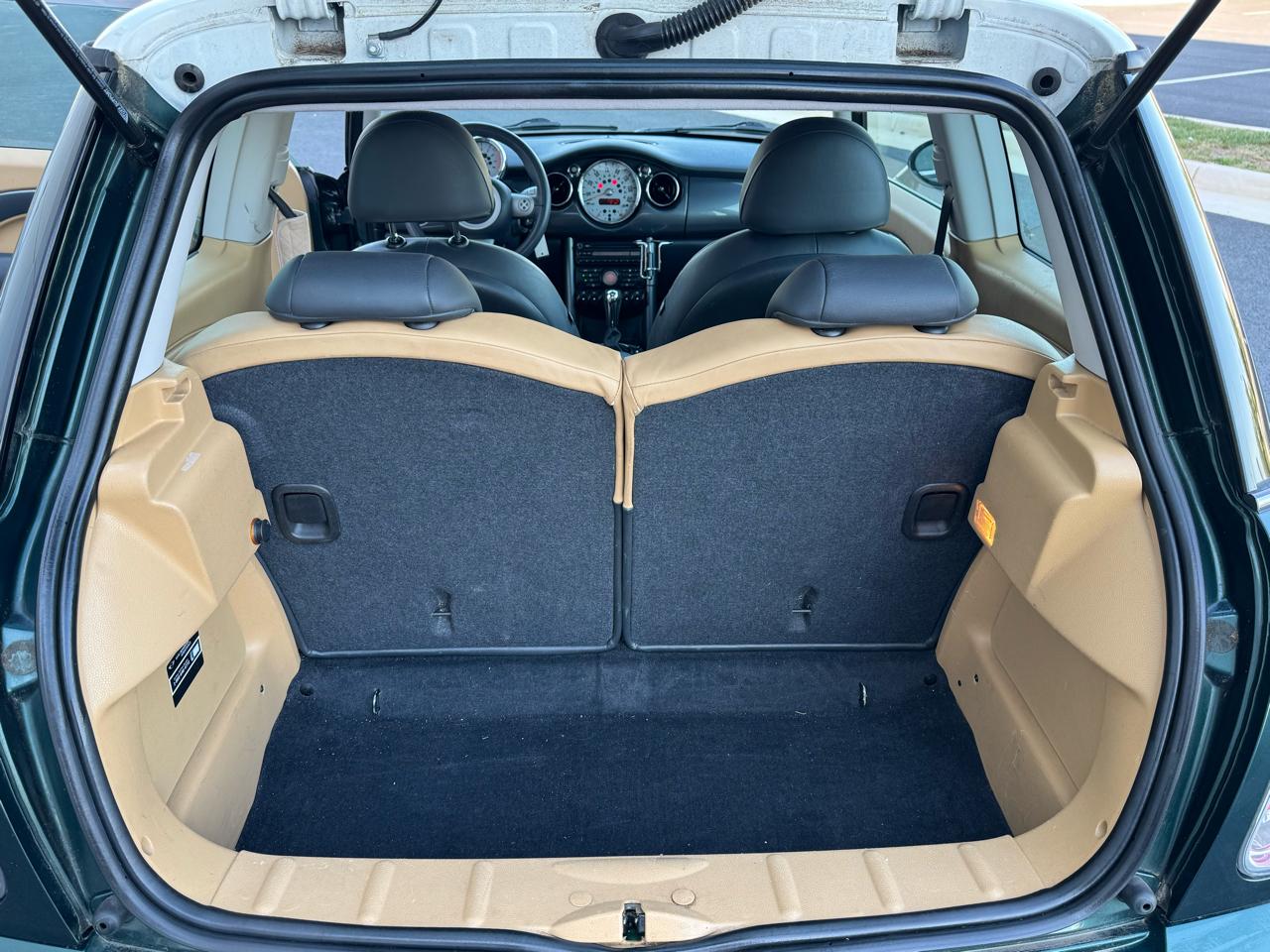 MINI Cooper Base 2006