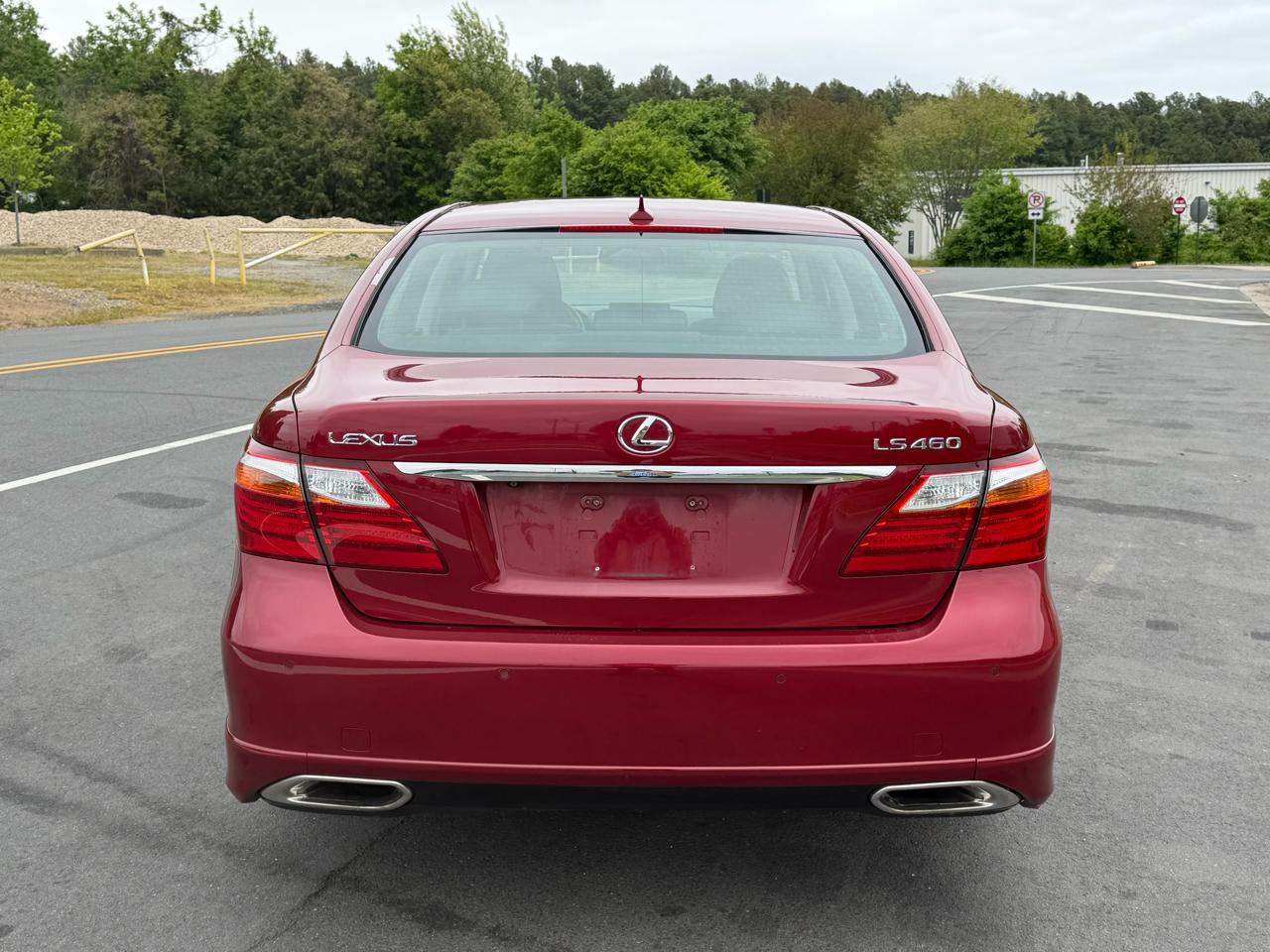 Lexus LS 460 Luxury Sedan 2010