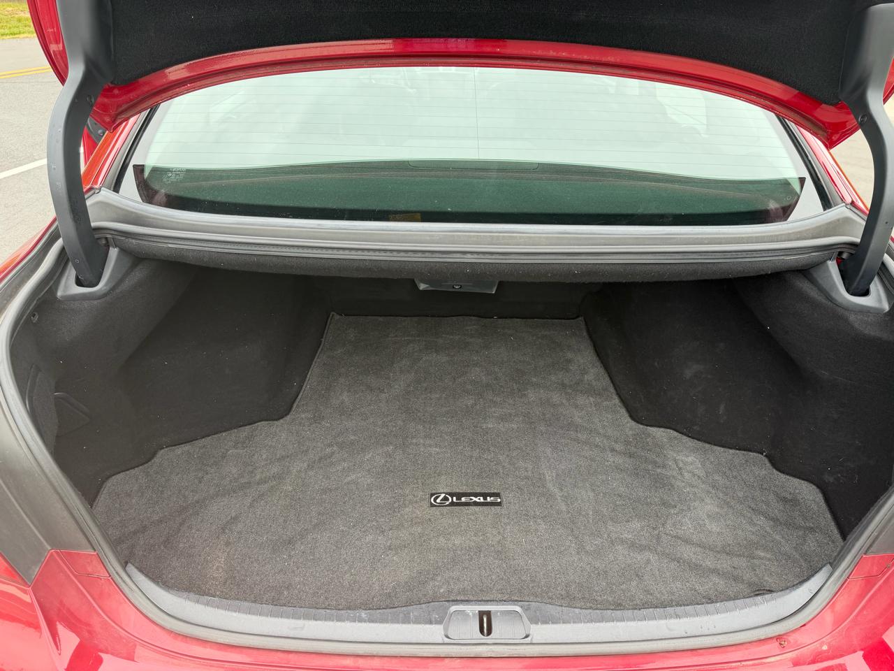 Lexus LS 460 Luxury Sedan 2010