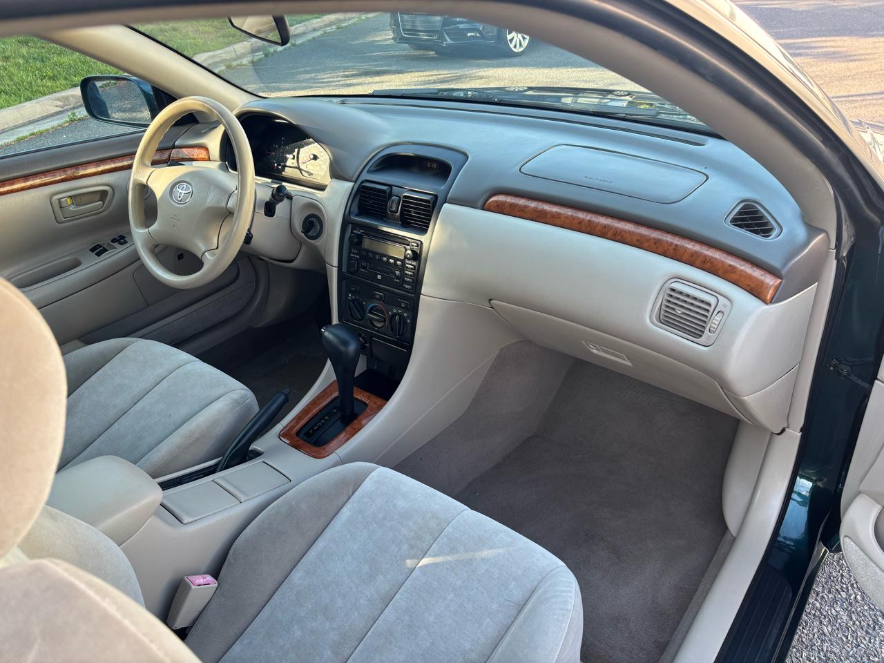 Toyota Camry Solara SE 2002