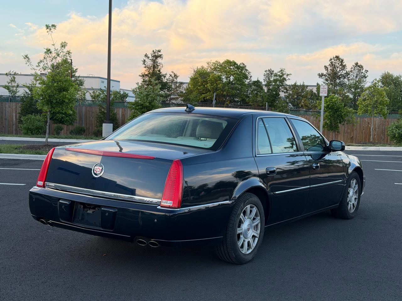 Cadillac DTS Luxury I 2009