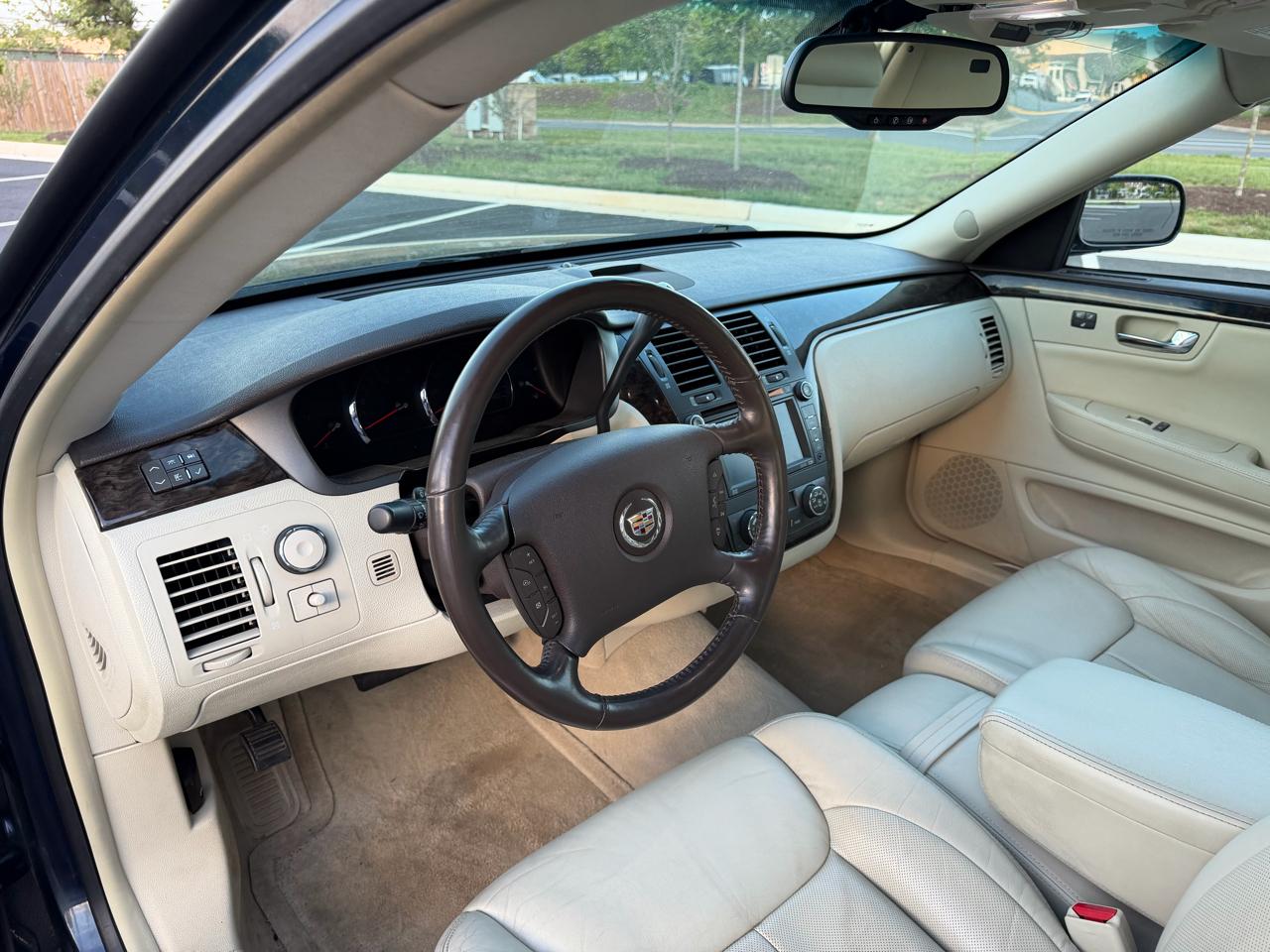 Cadillac DTS Luxury I 2009