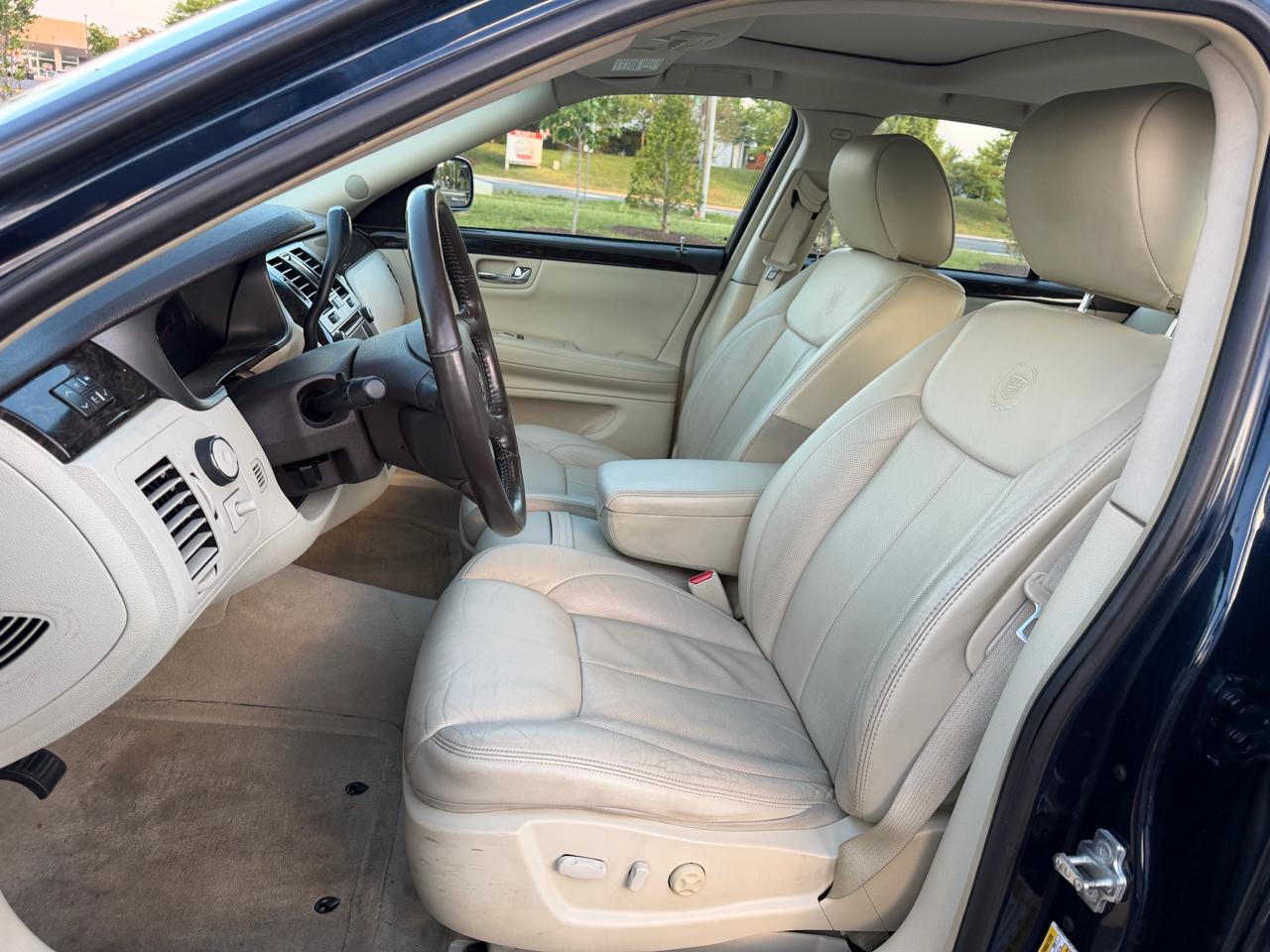 Cadillac DTS Luxury I 2009