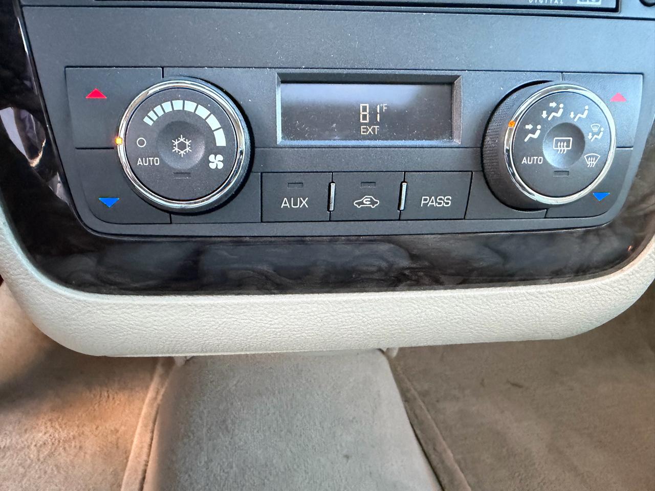 Cadillac DTS Luxury I 2009