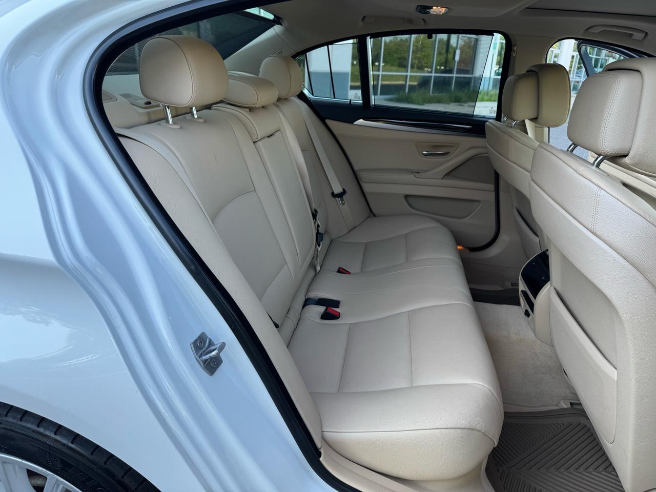 BMW 5-Series 535i xDrive 2013