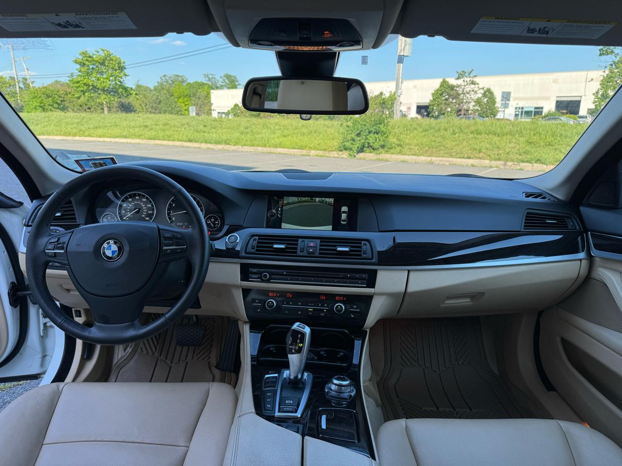 BMW 5-Series 535i xDrive 2013
