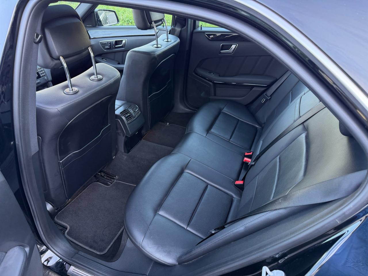 Mercedes-Benz E-Class E350 4MATIC Sedan 2012