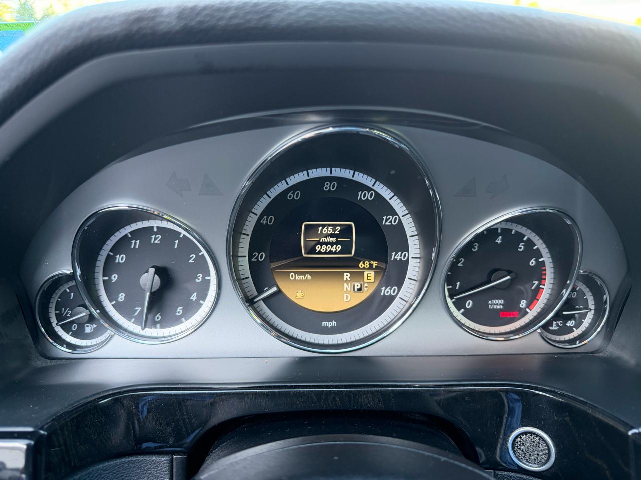 Mercedes-Benz E-Class E350 4MATIC Sedan 2012