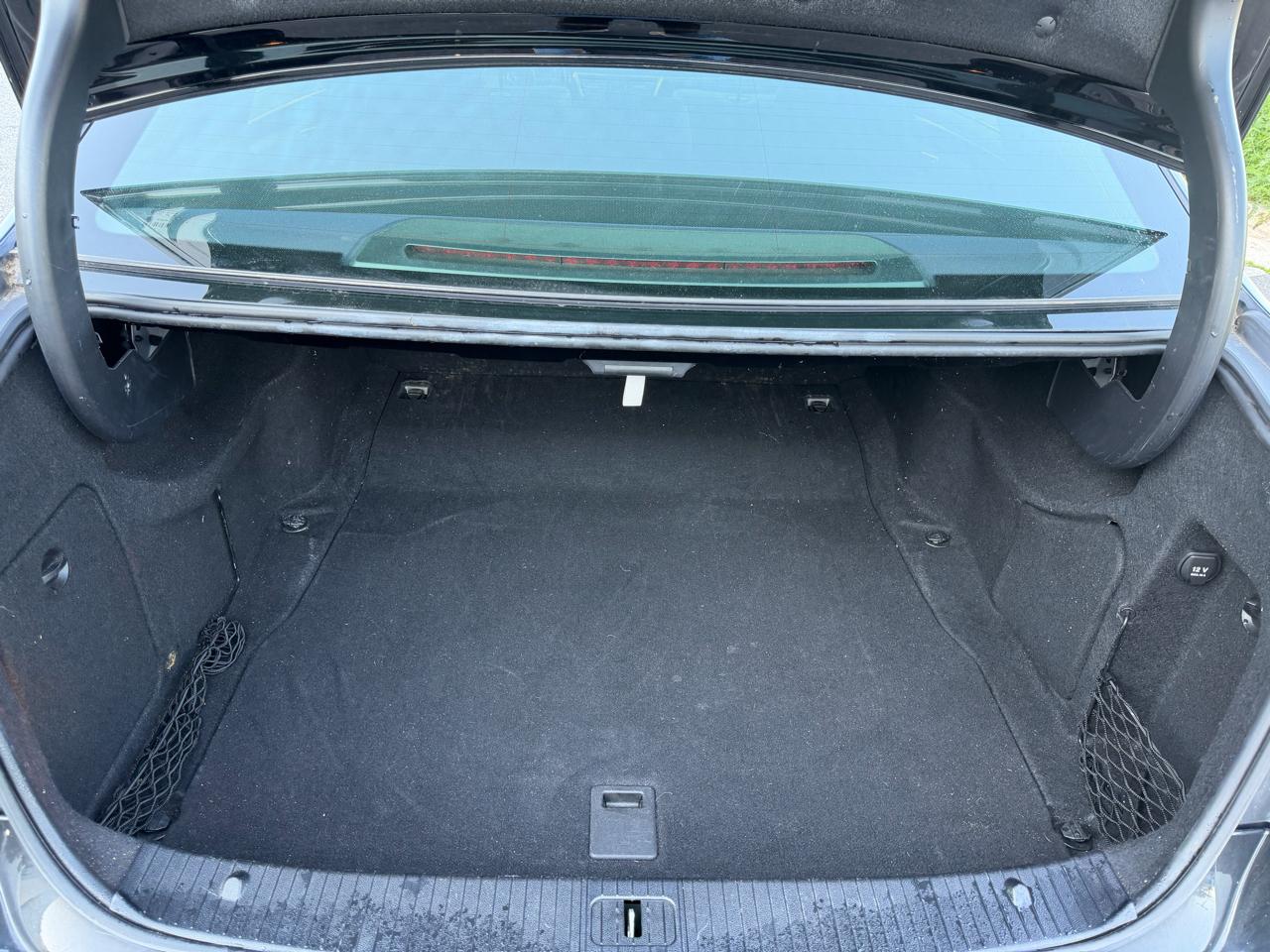 Mercedes-Benz E-Class E350 4MATIC Sedan 2012