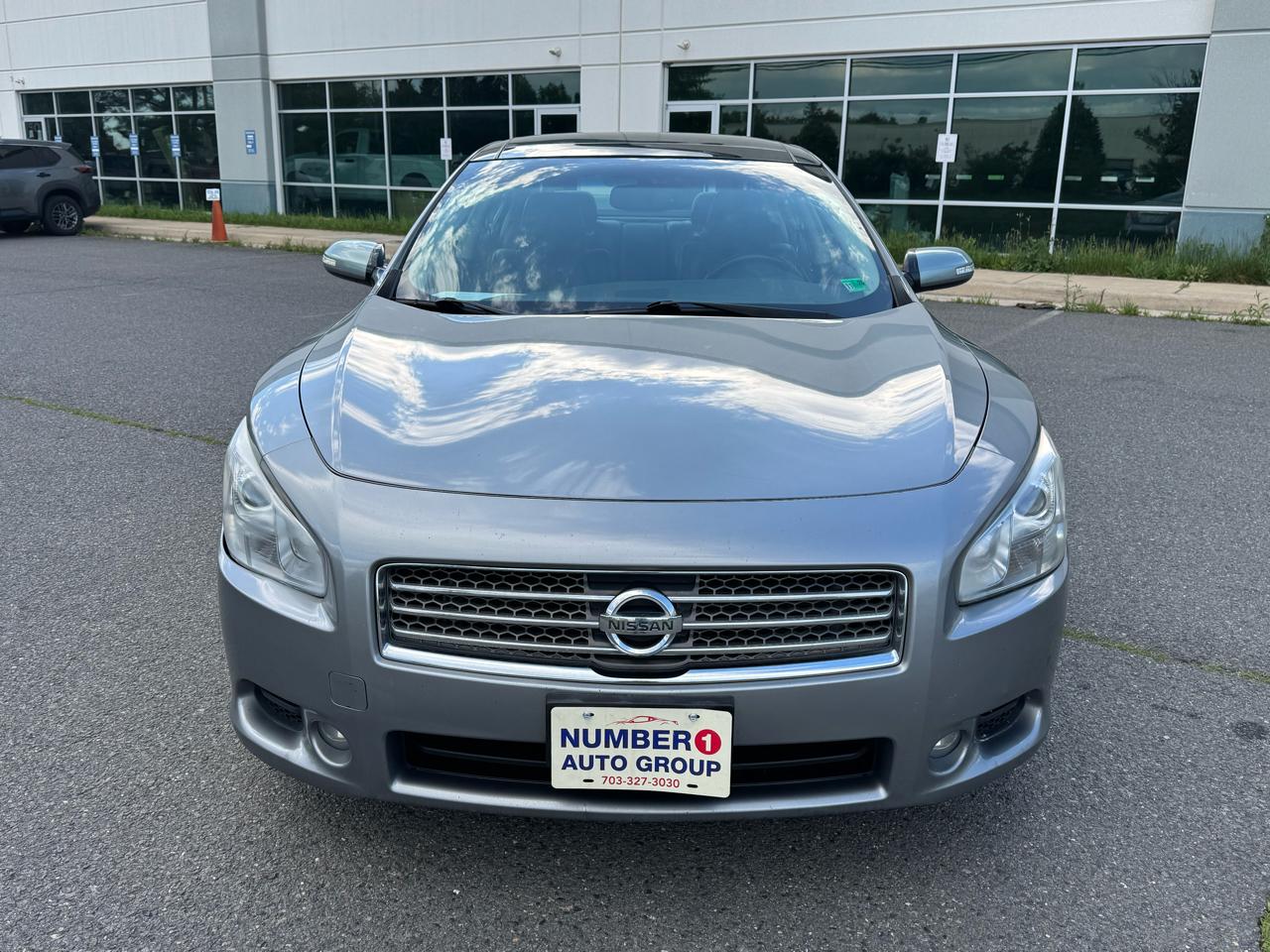 Nissan Maxima SV 2009