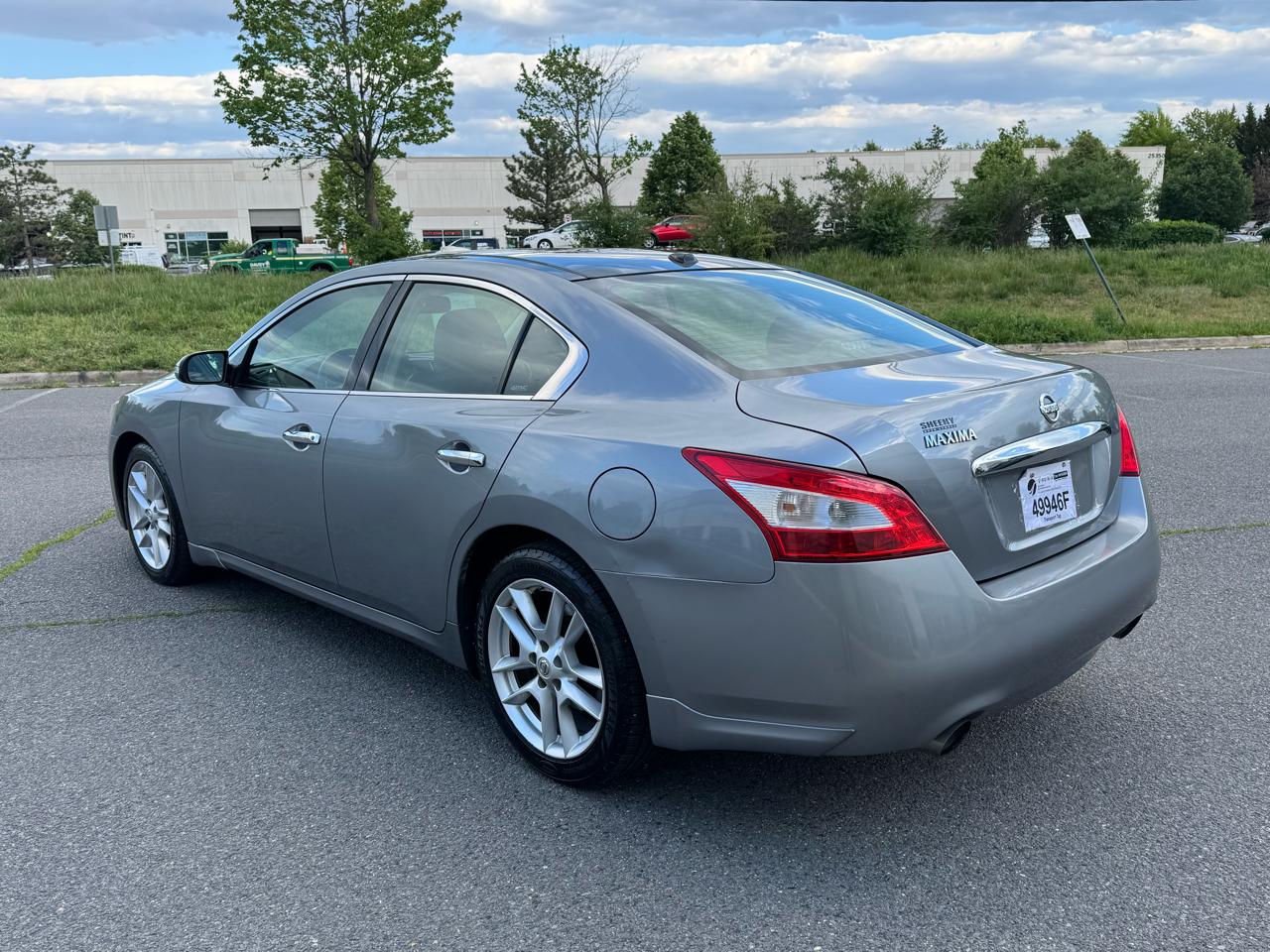 Nissan Maxima SV 2009