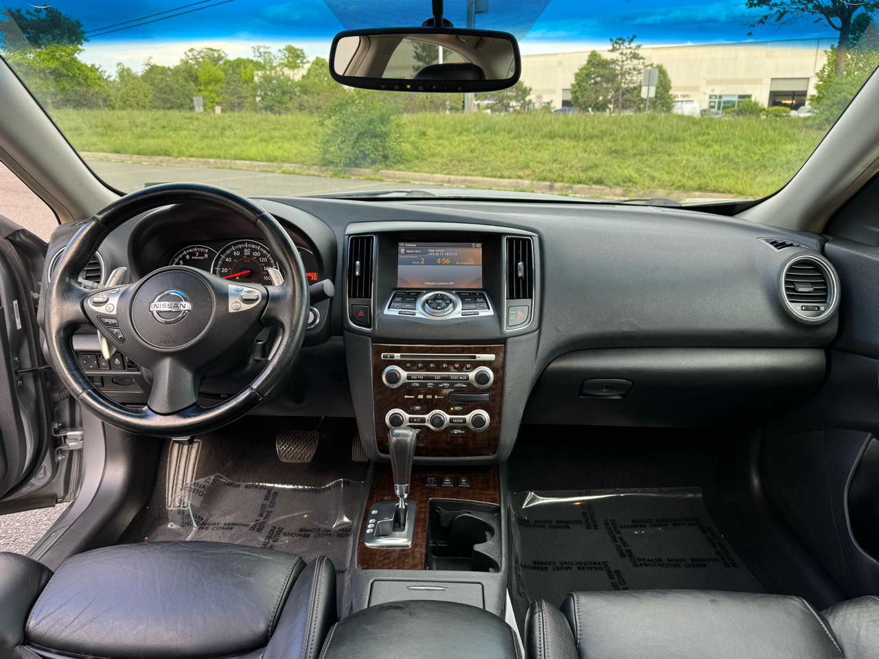 Nissan Maxima SV 2009