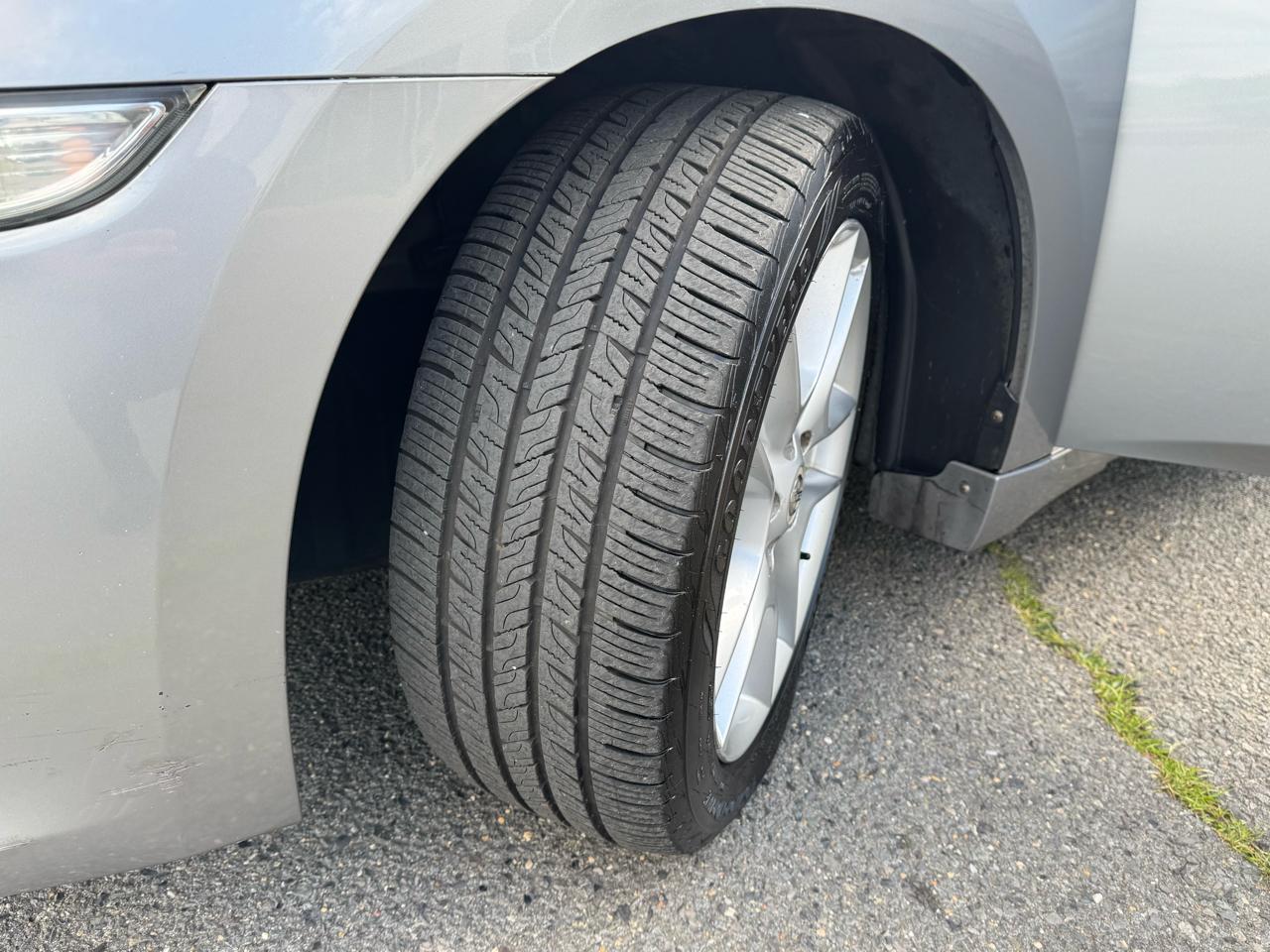 Nissan Maxima SV 2009